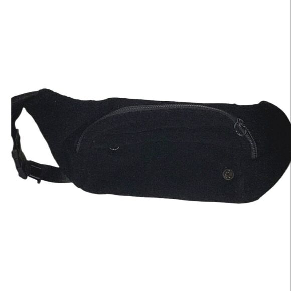 Lululemon On the Beat Belt Bag Sherpa Black - Picture 1 of 11